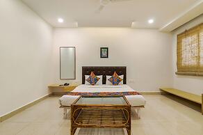 FabHotel Aamantran & Banquet Halls