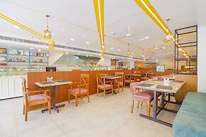 FabHotel Aamantran & Banquet Halls