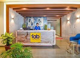 Fabhotel High Rise