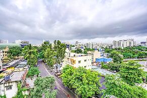 Fabhotel Crystal Homes