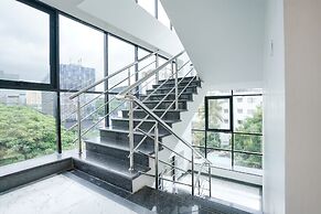 Fabhotel Crystal Homes