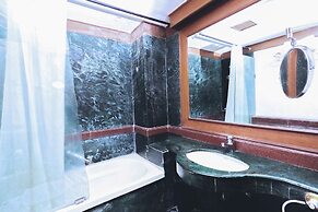 Fabhotel Kwality Regency