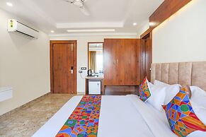 Fabhotel Golf Inn Golf course Road Gurugram