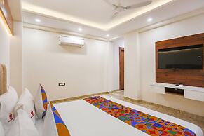 Fabhotel Golf Inn Golf course Road Gurugram