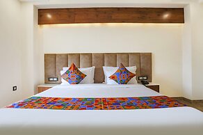 Fabhotel Golf Inn Golf course Road Gurugram