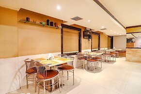 Fabhotel Nera Regency