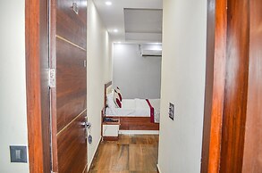 Fabhotel The Golf Inn