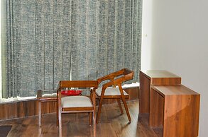 Fabhotel The Golf Inn