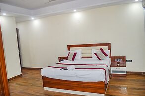 Fabhotel The Golf Inn