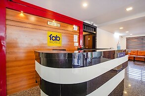 Fabhotel Greenwood Xpress Inn