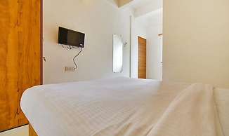 FabHotel Tiru Residency