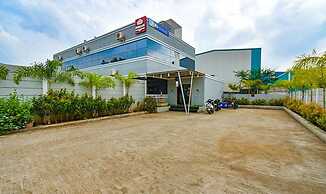 FabHotel Tiru Residency