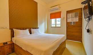 FabHotel Tiru Residency