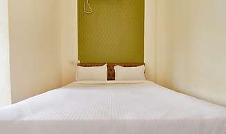 FabHotel Tiru Residency