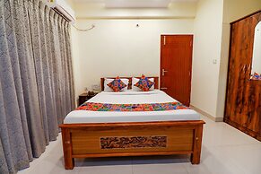 Fabhotel Kings Suites