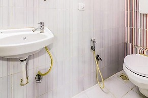 FabHotel Galaxy Suite Chembur
