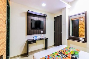 FabHotel Galaxy Suite Chembur