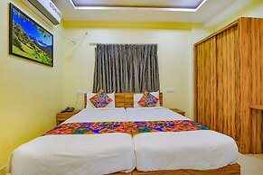 Fabhotel Purple Suites Inn