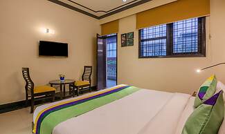 Itsy Hotels NV, Sushant Lok