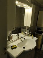 Beautiful 2-bed Apartment in Chania 65 sqm Space w