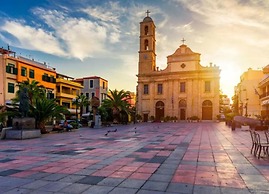 Beautiful 2-bed Apartment in Chania 65 sqm Space w