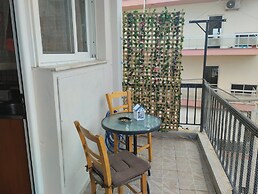 Beautiful 2-bed Apartment in Chania 65 sqm Space w