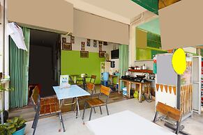 OYO 91344 Wr House Syariah BatamNearEast Coast Park