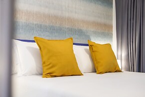 MiraNaples Apartments by Wonderful Italy