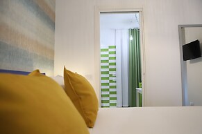 MiraNaples Apartments by Wonderful Italy