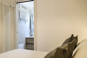 MiraNaples Apartments by Wonderful Italy