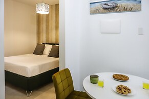 MiraNaples Apartments by Wonderful Italy