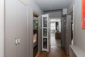 Beautiful & Bright 2BD Flat - Haymarket