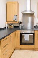 Charming and Relaxing 2BD Flat - Abbeyhill