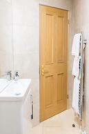 Charming and Relaxing 2BD Flat - Abbeyhill