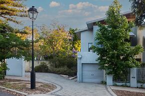 Lovely Shenton Park Townhouse