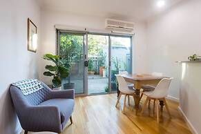 Lovely Shenton Park Townhouse