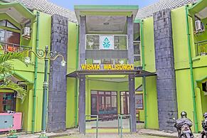 SPOT ON 91471 Syariah Wisma Uin Walisongo