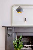 Stylish & Light Victorian 2BD Flat - Holland Park