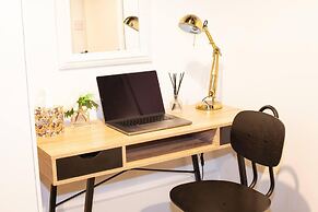 Stunning 1-bed Apartment in Cardiff