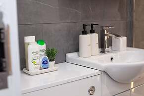 Stunning 1-bed Apartment in Cardiff