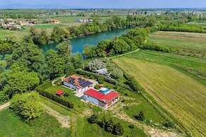 Wellness House On The River Kupa