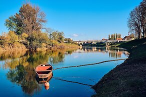 Wellness House On The River Kupa