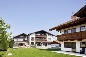 Maximilian Appartements