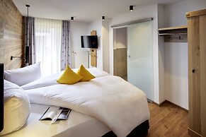 Maximilian Appartements