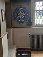 The Greyhound Hotel