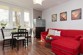 Warsaw Airport Apartment by Renters