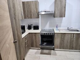 Spacious Luxury 3bed Hse in Tema - Netflix, Wi-fi