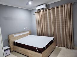 Spacious Luxury 3bed Hse in Tema - Netflix, Wi-fi