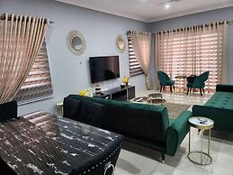 Spacious Luxury 3bed Hse in Tema - Netflix, Wi-fi