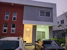 Spacious Luxury 3bed Hse in Tema - Netflix, Wi-fi